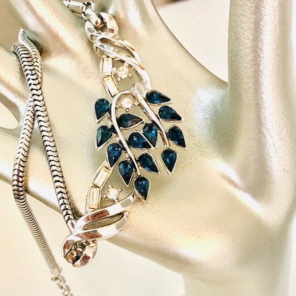 Vintage Crown Trifari RARE Alfred Rhinestone Necklace - Picture 3 of 17